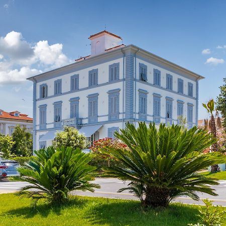 Hotel Tirreno Marina di Massa Kültér fotó